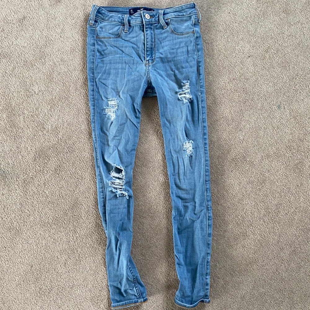 Hollister high rise ripped jeans 3 light blue